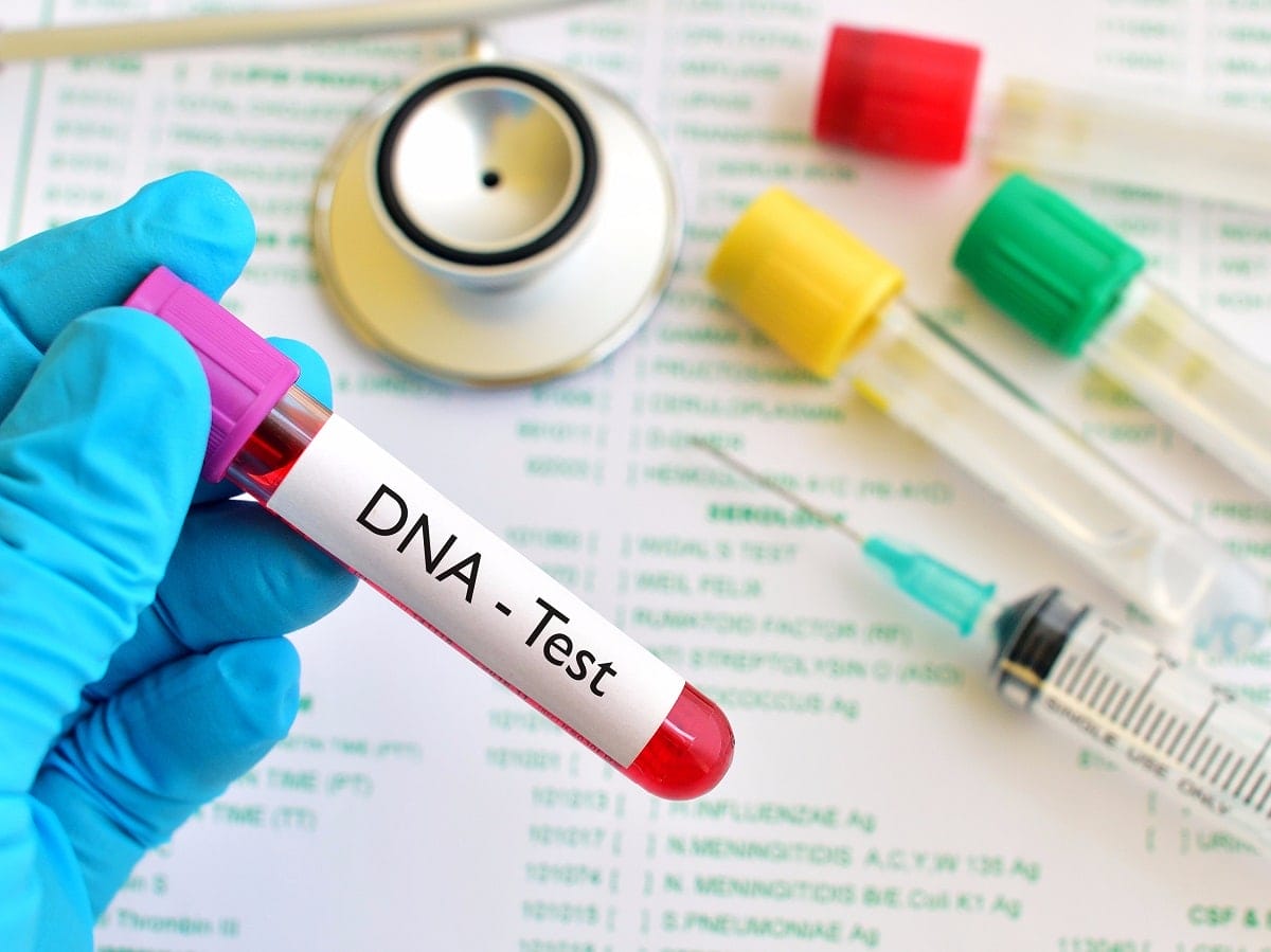 Sites de généalogie : comment procèdent-ils ? Les tests ADN, sont-ils  fiables et sûrs ? 